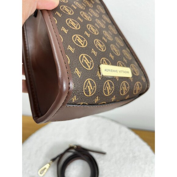 Adrienne Vittadini Signature Collection Phone Holder Crossbody - Picture 13 of 16